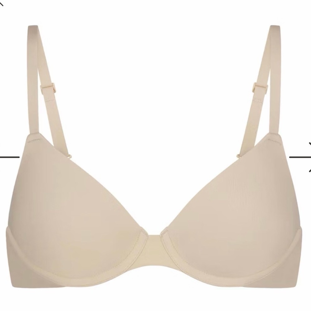 36H SKIMS Fits Everybody T-Shirt Bra 36H Color Mica